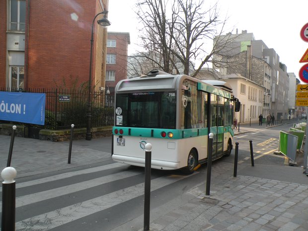  minibus